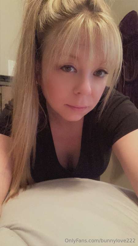 Bunnylove222 - Onlyfans - 06 Nov, 2024