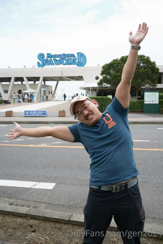 もう３年近く前かー、東京行きたいな～
ちなみに一枚目の写真成田なんですが、豪雨の時だったので成田難民になった時のですｗ
.. 1