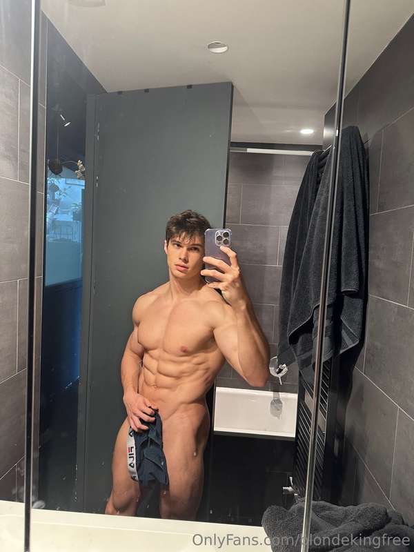 Leo is the new rising star from French 🇫🇷 @leoaesthetics He .. 6