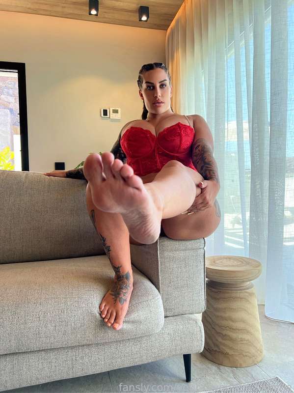 Your-Favourite-Domme - Fansly - 22 Nov, 2023