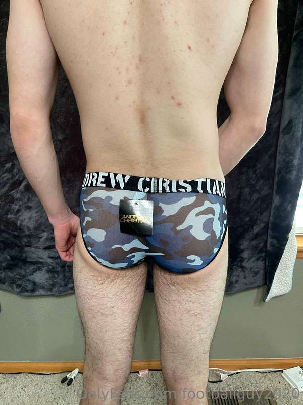 Andrew Christian looks pretty good on me! Set 2 10
