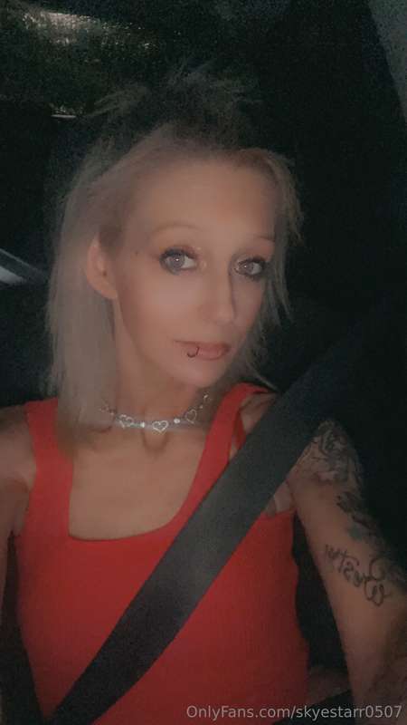 Skyestarr0507 - Onlyfans - 2025-06-12T03:35:27