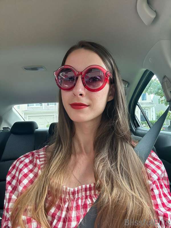 Feelin really cute and good today! I think my new medication.. 6