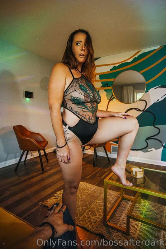 So nice to see you. New set with @snsultry  Sending out new .. 4