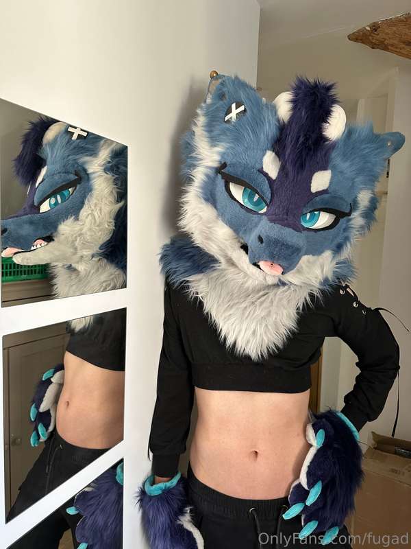 My first pictures with our new suits !  Say Welcome to Fugam.. 23