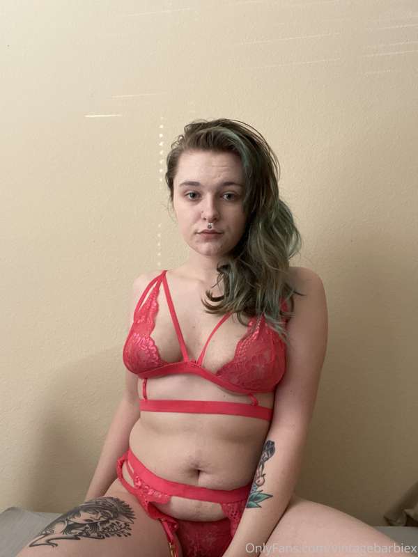 You guys don’t tip me anymore and I’m feeling self conscious.. 4