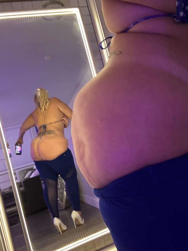 🍑 that delicious peach  3