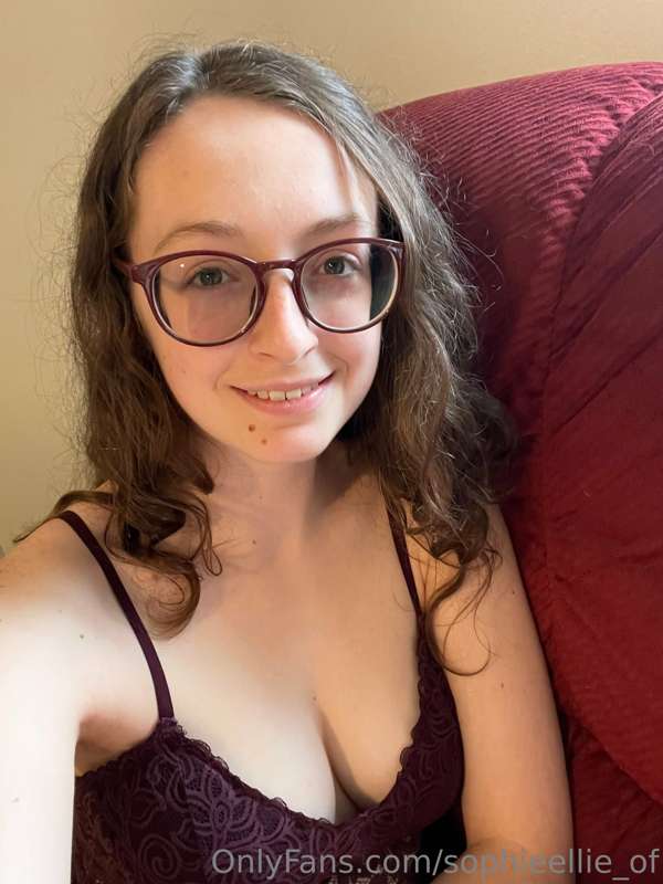 Sophieellie_Of - Onlyfans - 06 Mar, 2025
