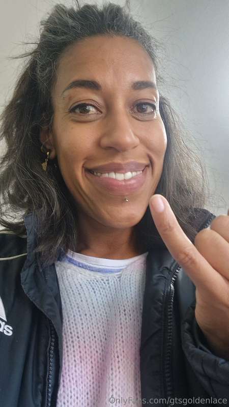 Gonna go through my pms in a little while. X x pinky promise..