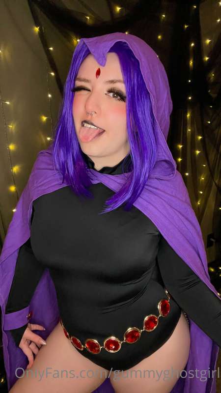 When there’s trouble you know who to call T33N TITANS! 💜 8