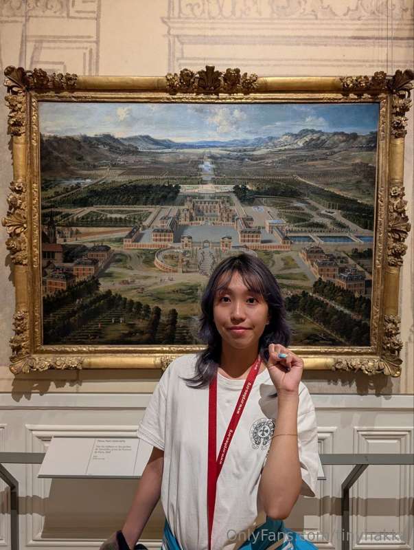 visited the Palace of Versailles today, royalties back in th.. 1