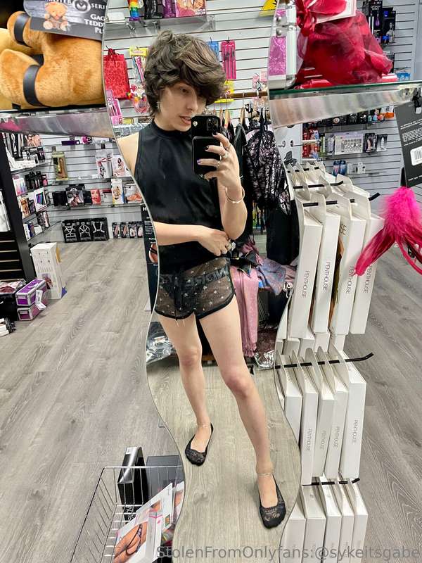 Work gets boring af ~ gotta spice it up 😈 Perks of being a s.. 14