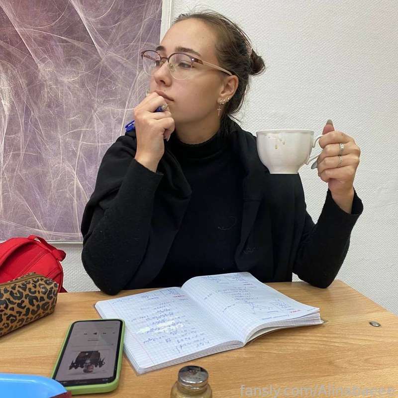 Alinabaeee - Fansly - 17 Oct, 2022
