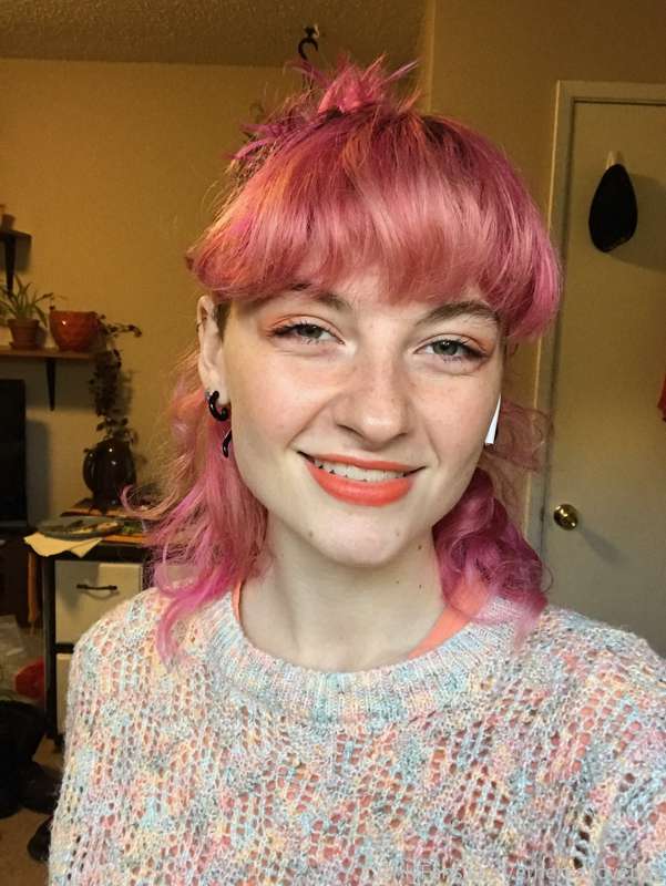 I thought I looked pretty here. Just realized you guys need ..