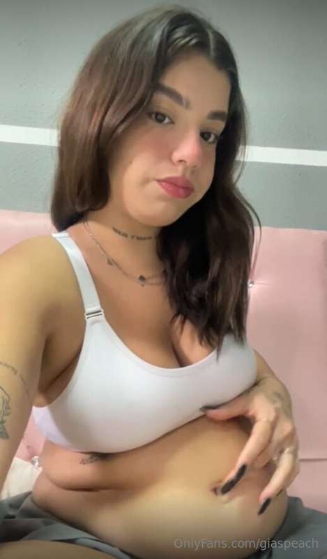 I overate again… now I need someone to rub this full little ..