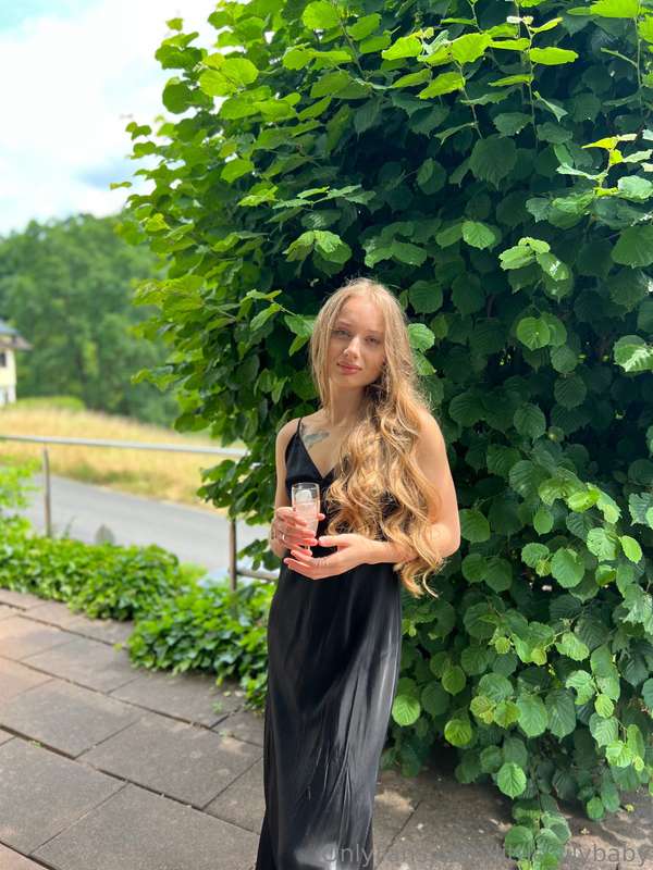 I found this summer photo and immediately remembered that ve..
