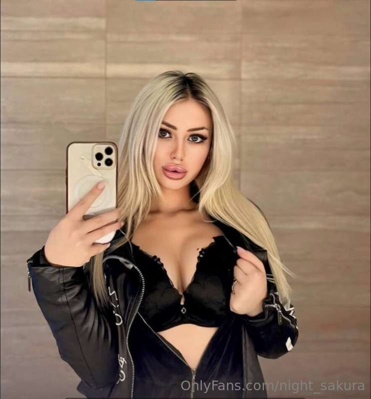@origamiyummy Hi daddy come take a look at all my naughty na..