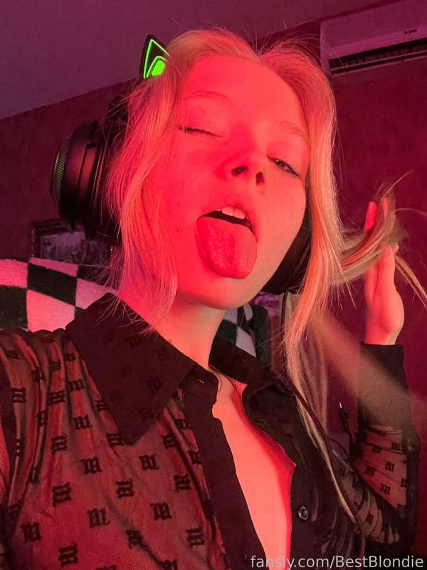 Bestblondie - Fansly - 06 Dec, 2022 1