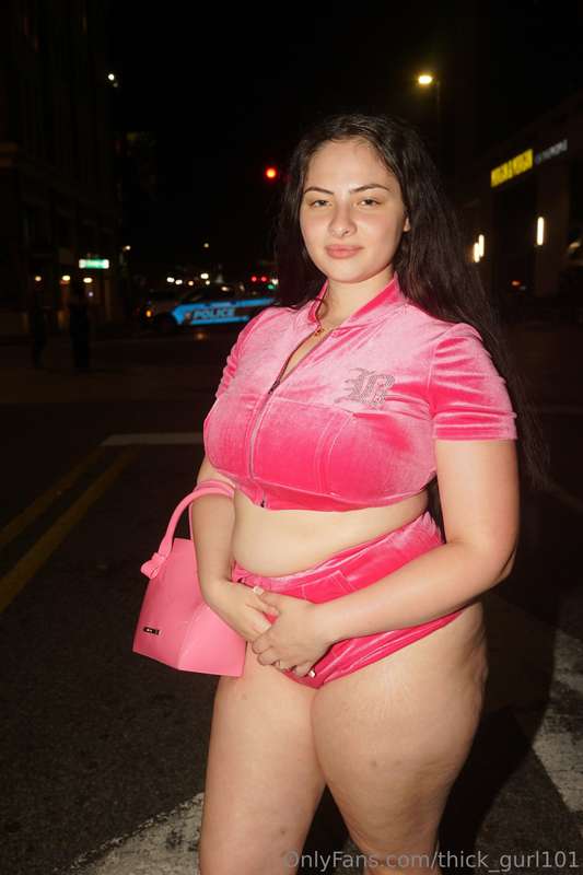 Thick_Gurl101 - Onlyfans - 04 Dec, 2023 20
