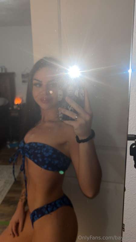 If you head over to my VIP page today and sub today or tomor..