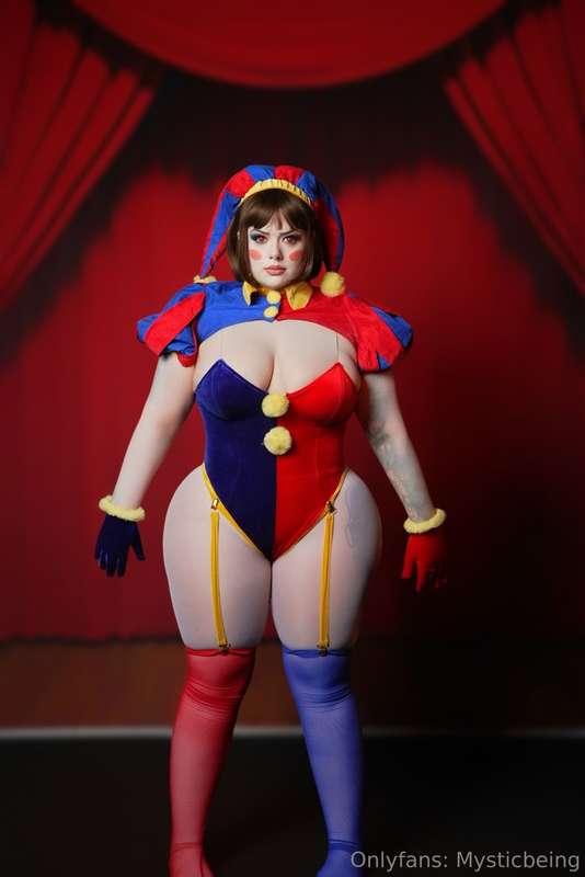 Day 29/31 days of Halloween | Pomni from The Amazing Digital.. 7