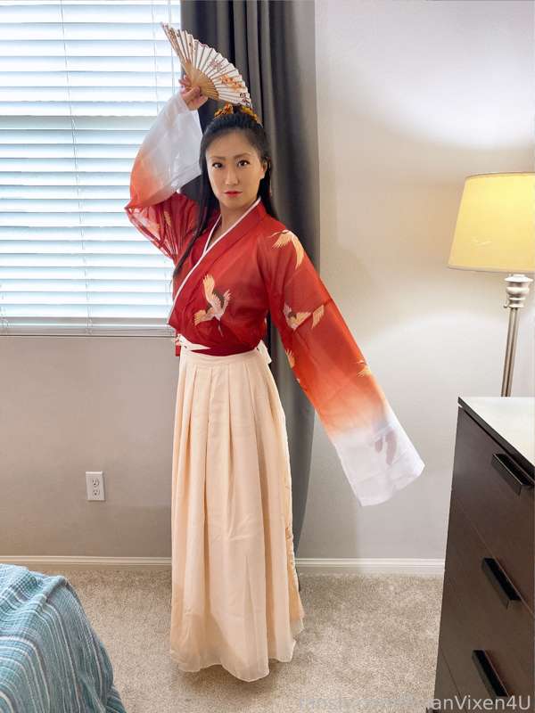 Asianvixen4U - Fansly - 07 Feb, 2022
