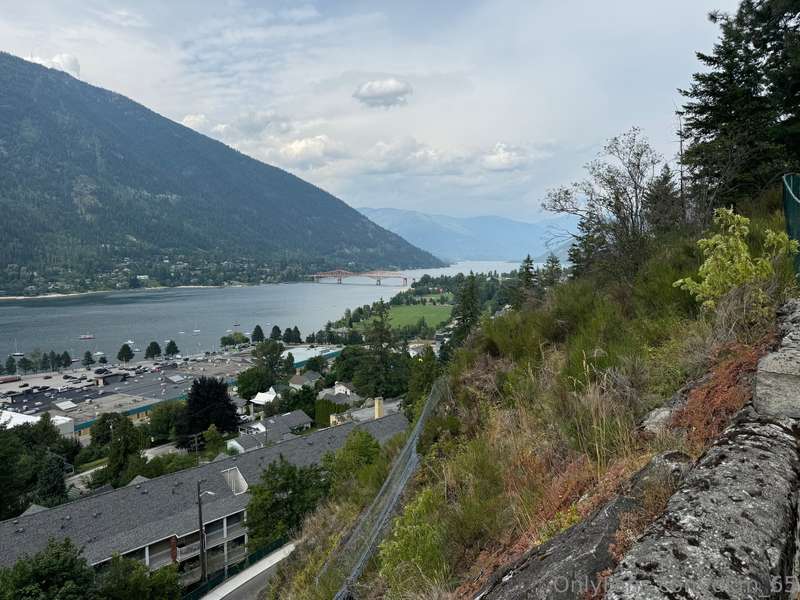 Back to Spokane after our Canadian day trip to Nelson. I NEE.. 3