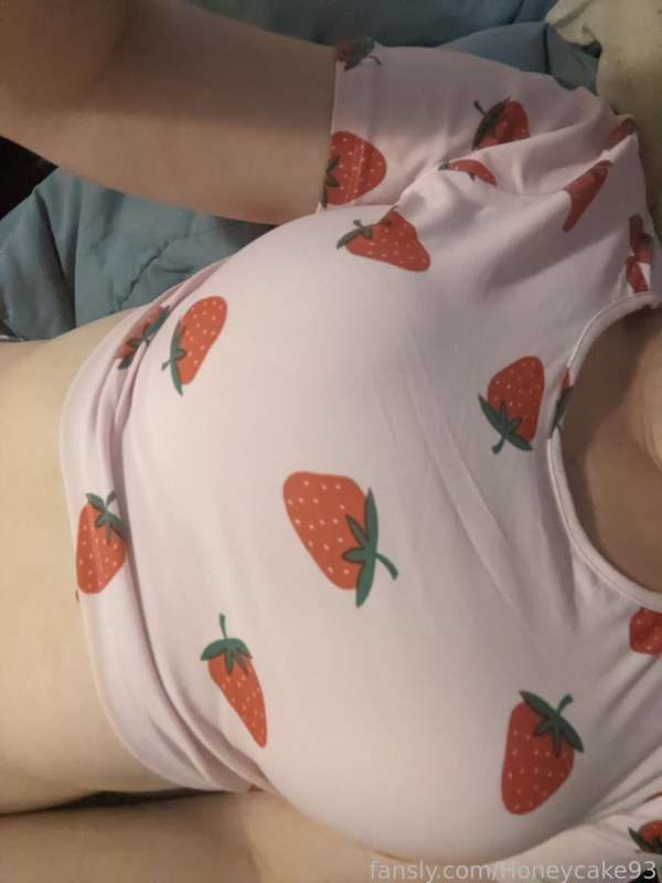 Honeycake93 - Fansly - 18 Dec, 2022 34
