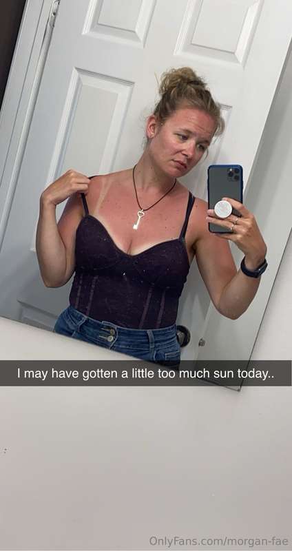 Missing my hot girl summer days 🥵☀️ #foreverpregnant 10
