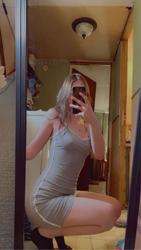 pretty & a lil curvy 😮‍💨🥰💋 3