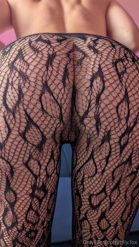 If you want to be the proud new owner of these (slightly sti.. 2