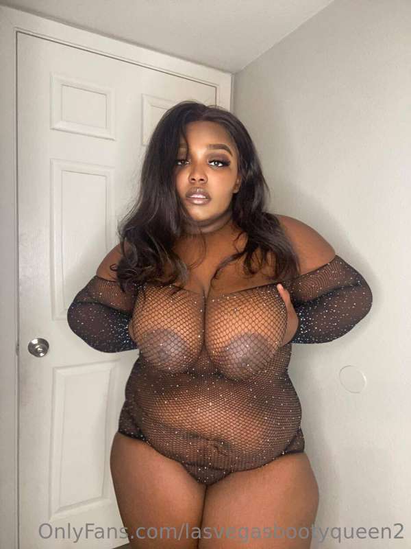 #ad

Follow bae freaky ass @Missfatcakes 😍 her page is 🆓 and.. 2