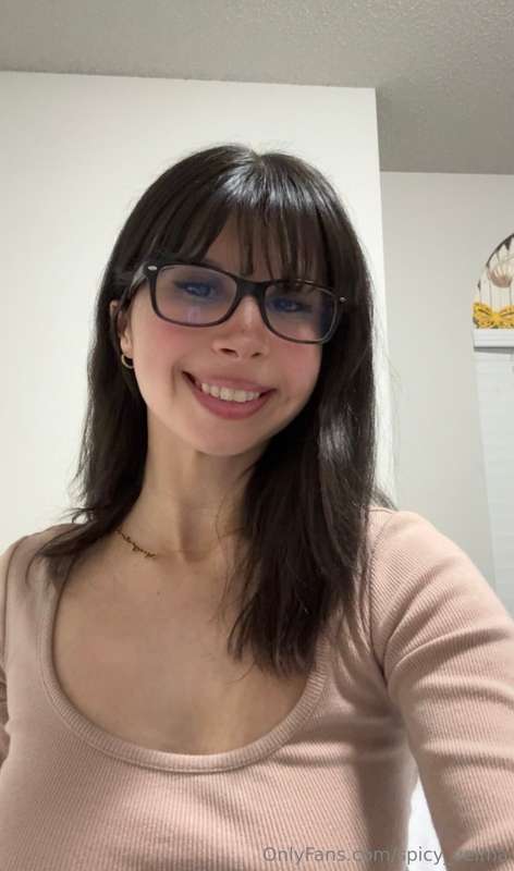 Spicy_Velma - Onlyfans - 13 May, 2025