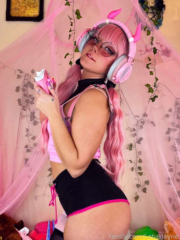 Lotusjayne - Fansly - 22 Aug, 2023 1