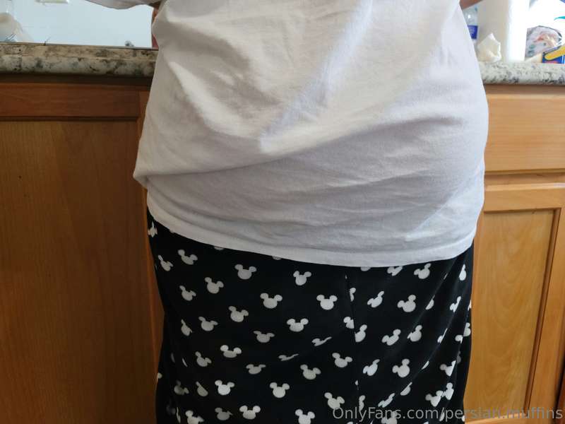 Suprise! I'm always sagging. (Swipe)