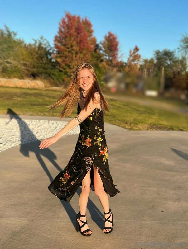 Insta is getting these pics but with the toes blurred ;) 3