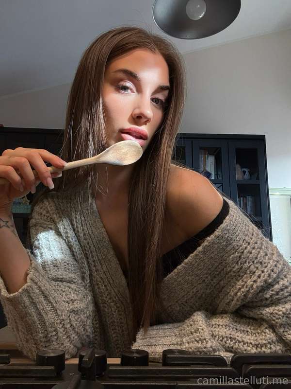 Sono come un dolce e sai perchè?Sono dolce (guai a chi dice ..