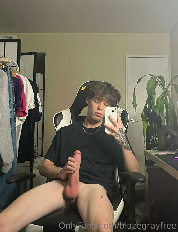 you wanna ride? 👀💦