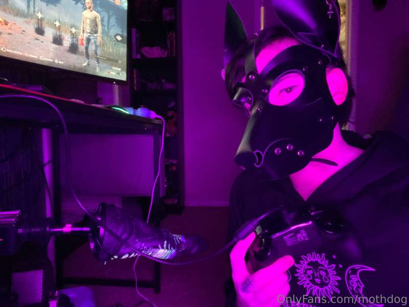 Experimented with recording on the machine while gaming. 😵‍💫..