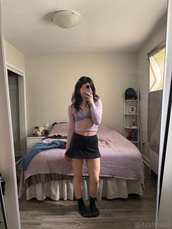 Which outfit should I wear out dancing? 💃🏻 (don’t judge my s..