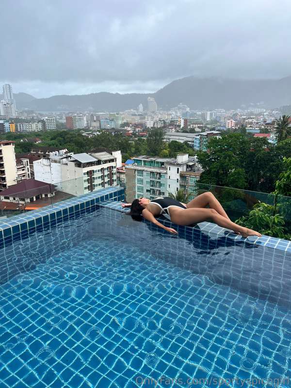 Like the view? 👀🌆 2
