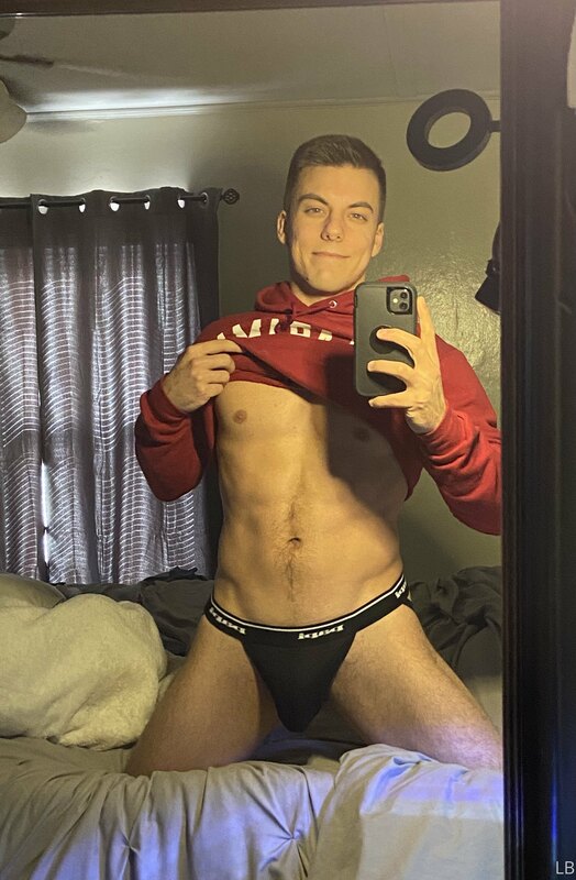 Cock slip on the last pic ? 1