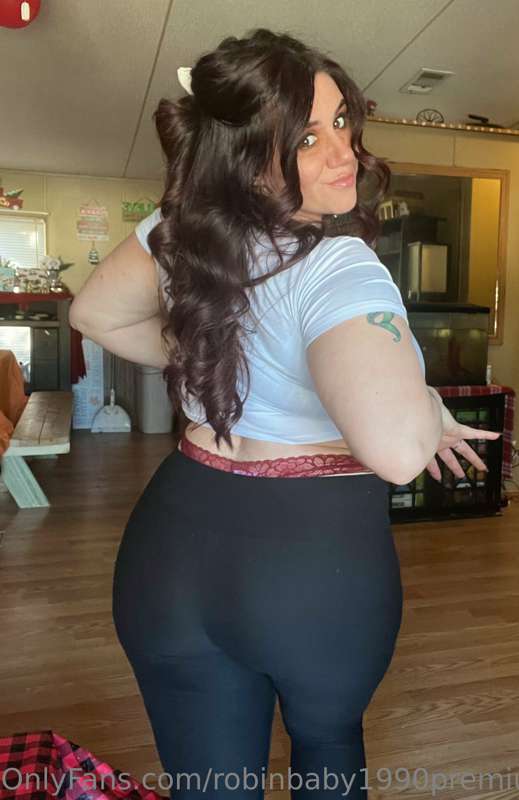 Part one of Wednesday photo upload! The non nudes 24