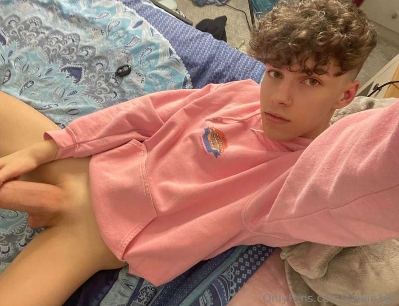 I need milking 👉🏻👈🏻🥛 7