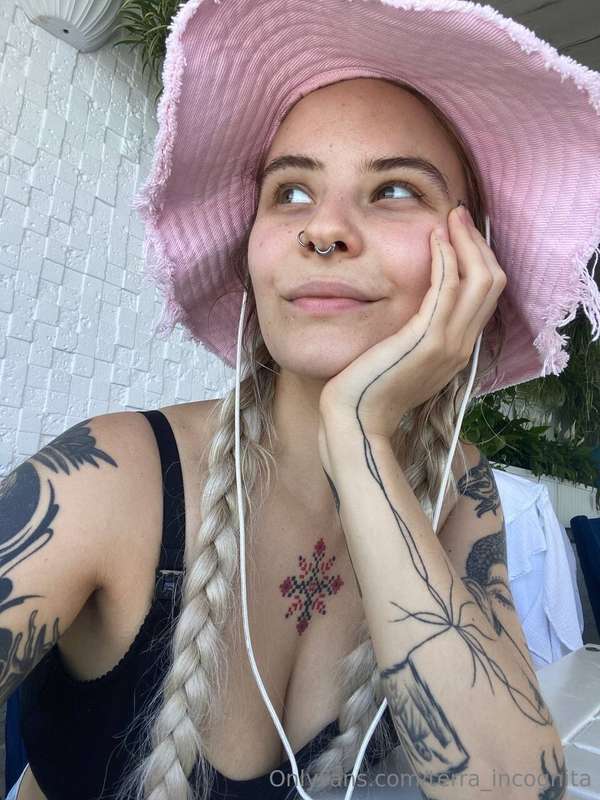 I wore a hat today and felt like a character from a movie - .. 2