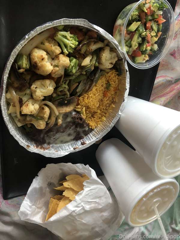 Part 2 of the all dah stuffing - I kept eating after taking .. 15