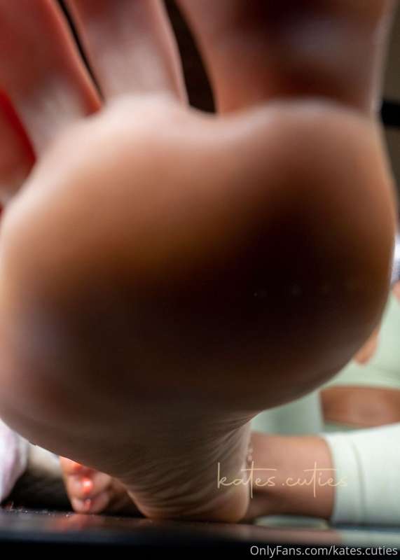 Giantess fans this ones for you🥺😘 2