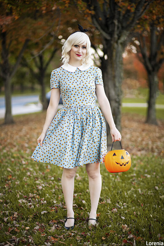 Have a fun and safe Halloween this year! 4