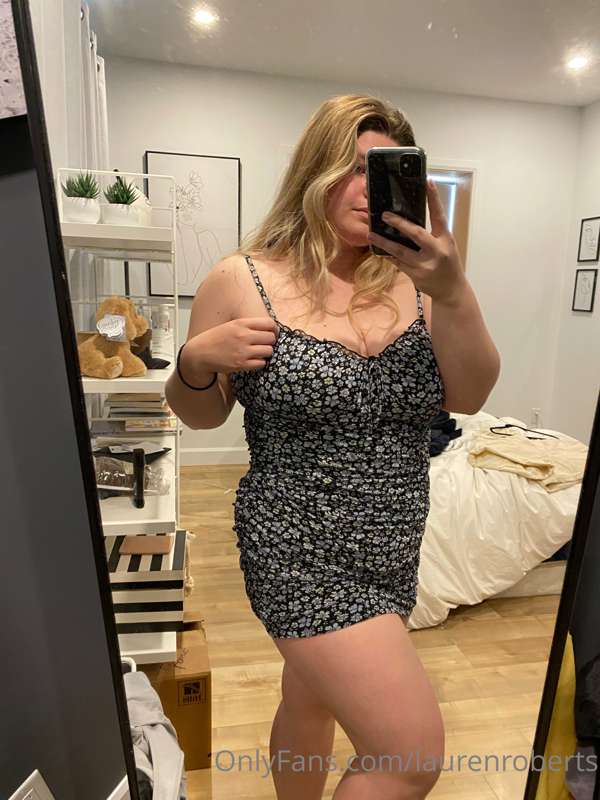 Do you like this dress?