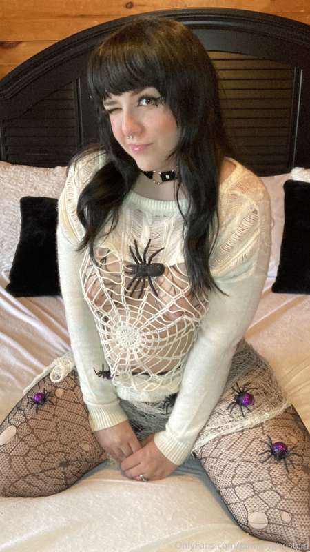 Spider Countess 🕷🕸🖤 27